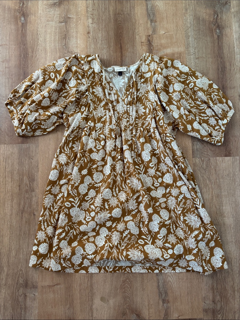 Floral V-Neck Casual Dress in Mustard balloon sleeve